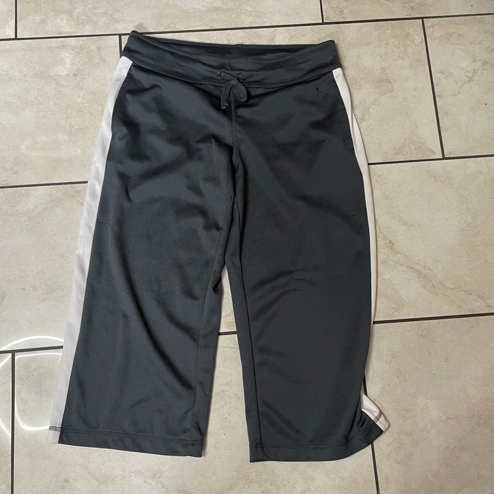 Danskin Now Women’s Sweatpants - Size M (8-10), Made in Indonesia